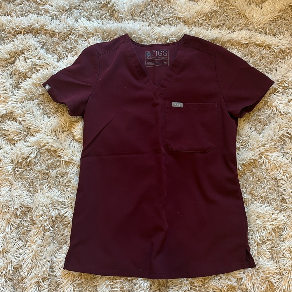 Figs Scrub Top